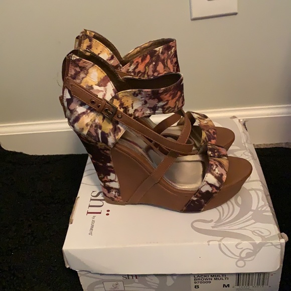 Wedges - Picture 2 of 6